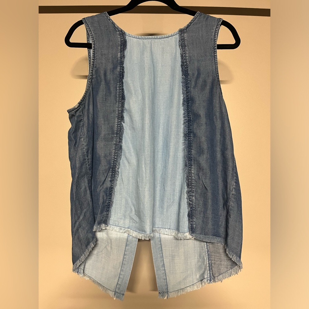 Cloth & Stone Split Back Colorblock Shirt